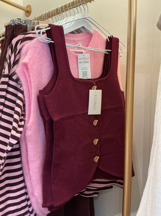 Top bordeaux boutons dorés